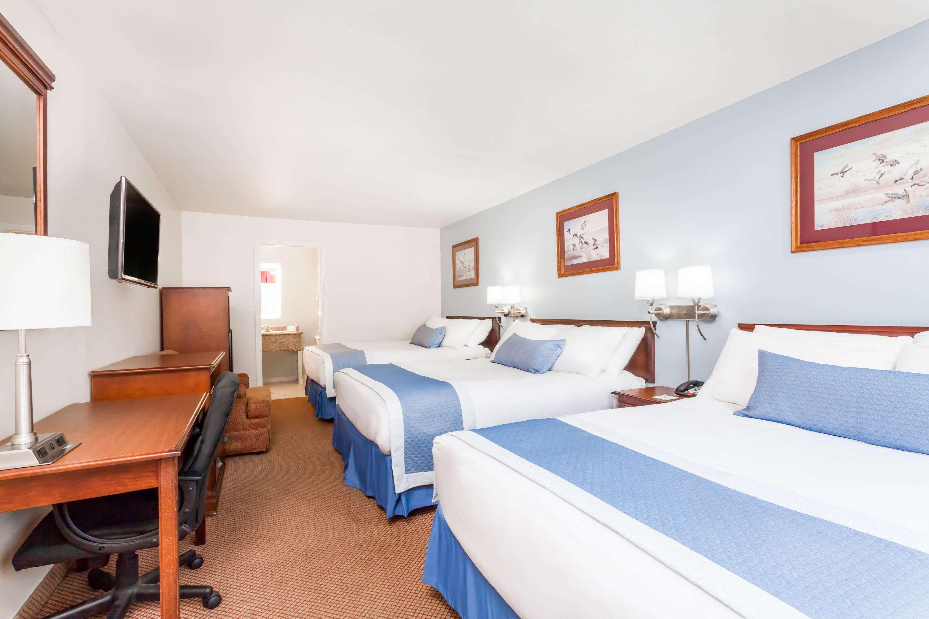 Days Inn By Wyndham Hampton Exteriör bild