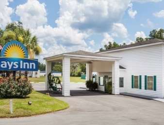 Days Inn By Wyndham Hampton Exteriör bild